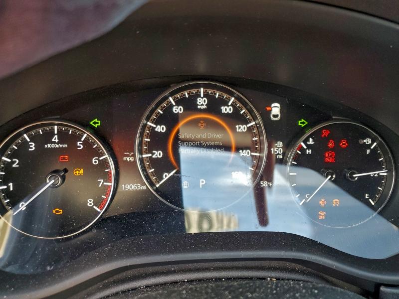 Фото 9 - MAZDA CX30