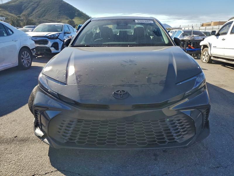 Фото 5 - TOYOTA CAMRY