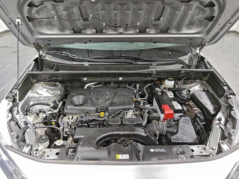 Фото 12 - TOYOTA RAV4