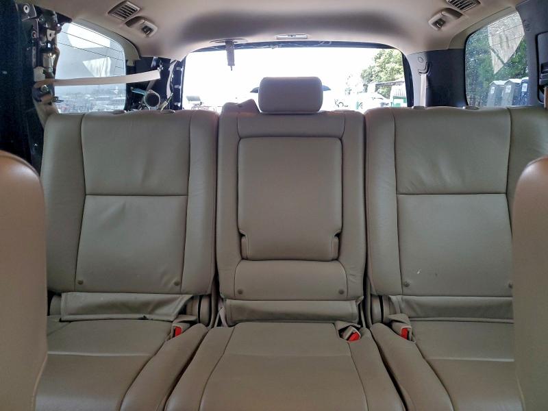 Фото 10 - TOYOTA SEQUOIA