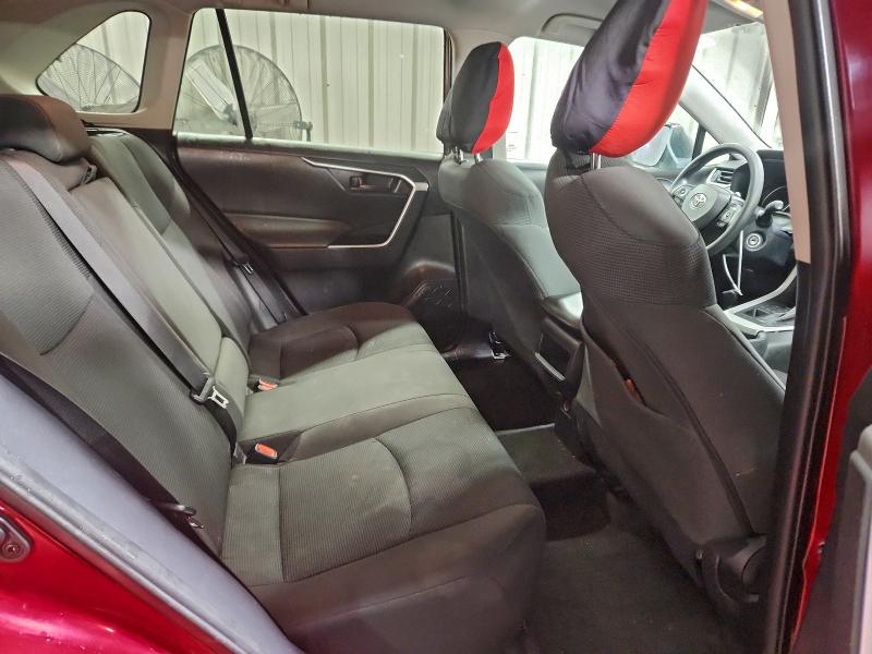 Фото 10 - TOYOTA RAV4