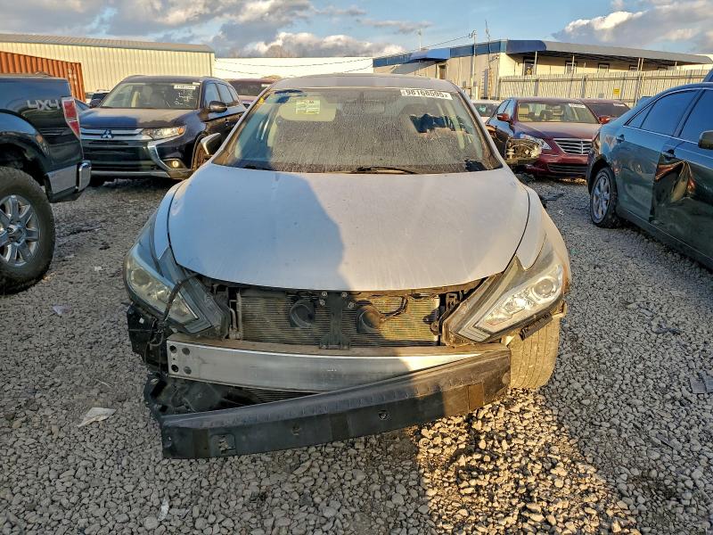 Фото 5 - NISSAN ALTIMA