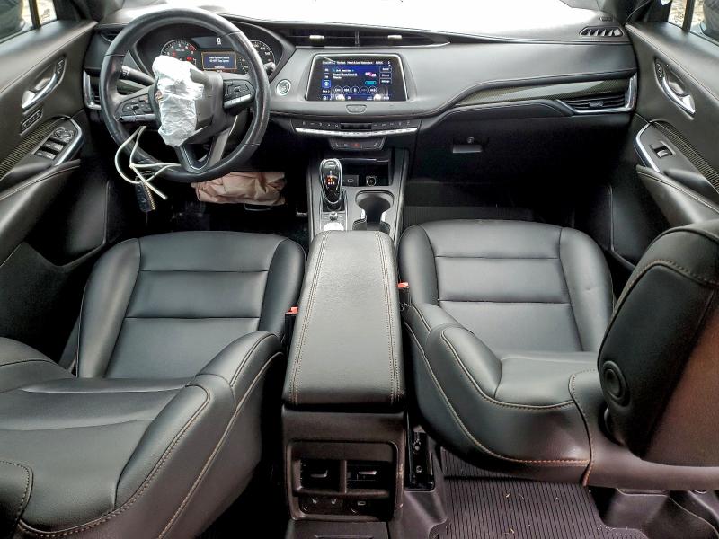 Фото 8 - CADILLAC XT4