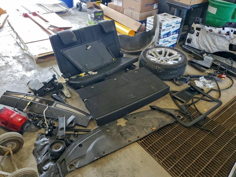 Фото 13 - CHEVROLET TAHOE