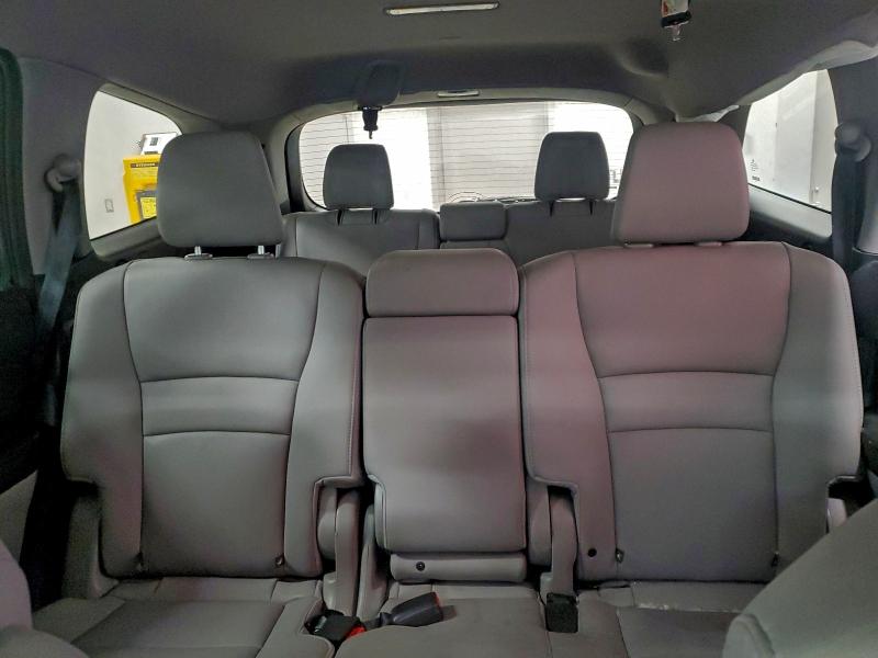 Фото 10 - HONDA PILOT