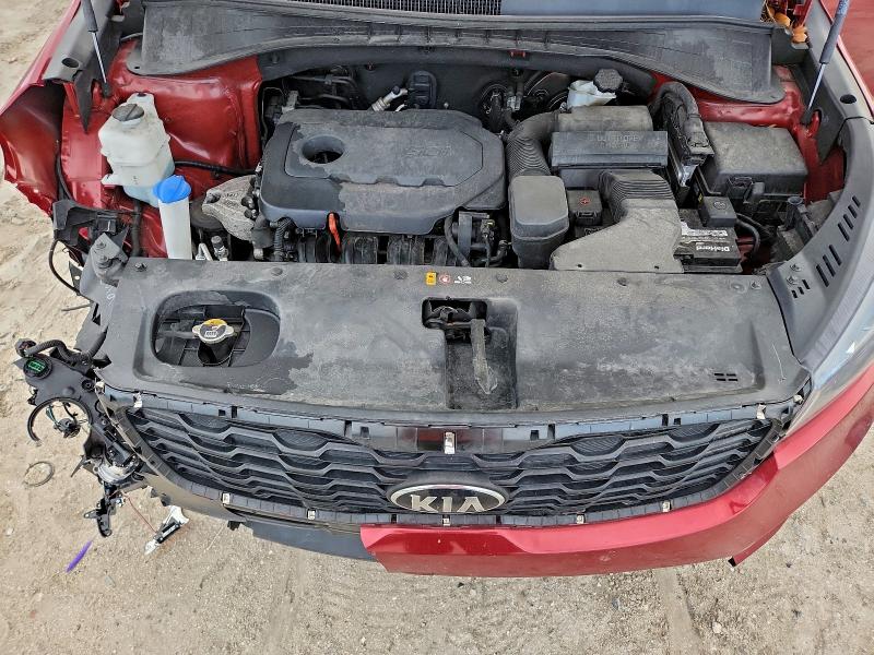 Фото 11 - KIA SORENTO