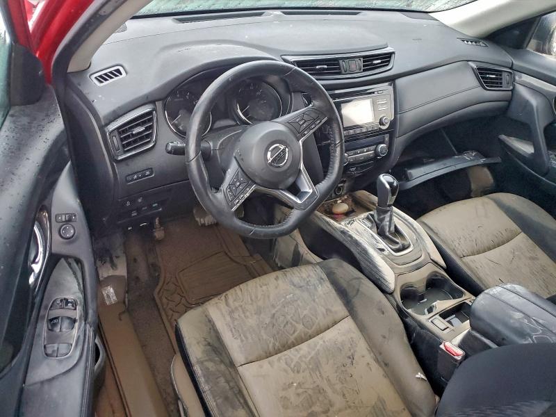 Фото 8 - NISSAN ROGUE