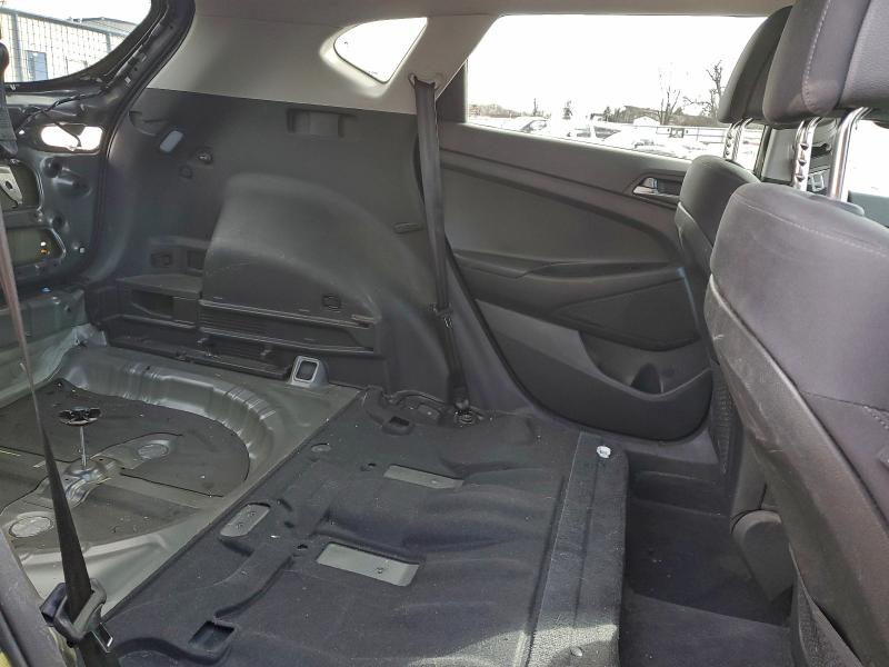 Фото 11 - HYUNDAI TUCSON