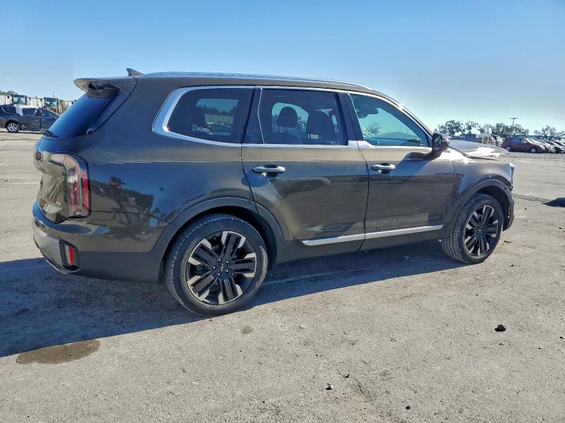 Фото 3 - KIA TELLURIDE