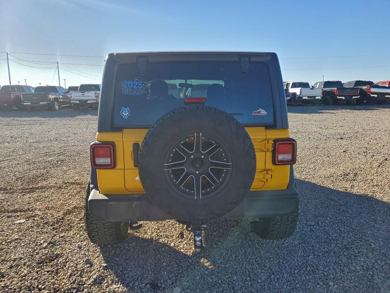 Фото 6 - JEEP WRANGLER