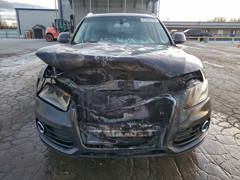 Фото 5 - AUDI Q5