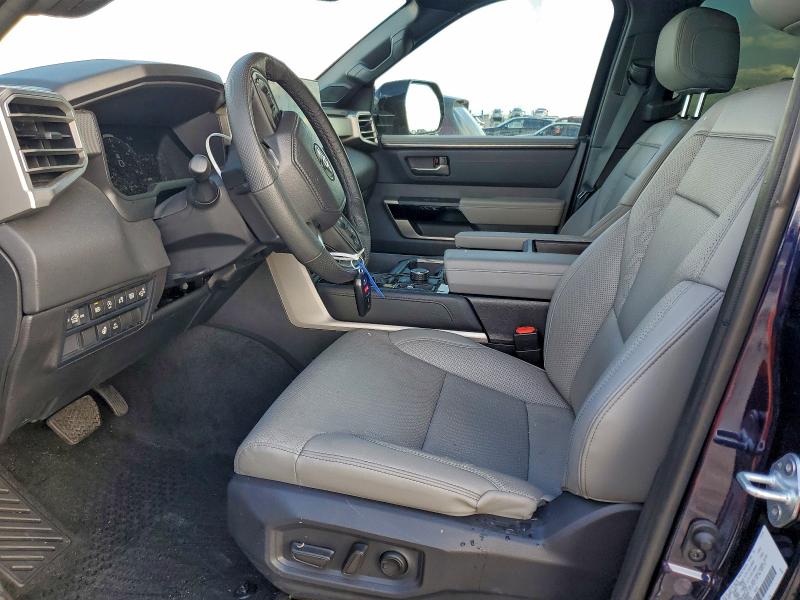 Фото 7 - TOYOTA TUNDRA