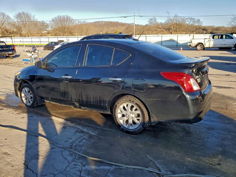 Фото 2 - NISSAN VERSA