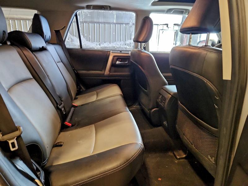 Фото 10 - TOYOTA 4RUNNER