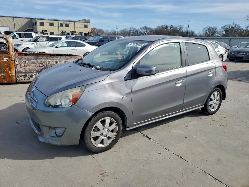 Фото 1 - MITSUBISHI MIRAGE