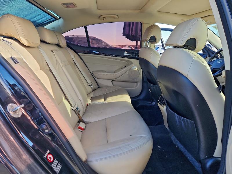 Фото 10 - KIA CADENZA