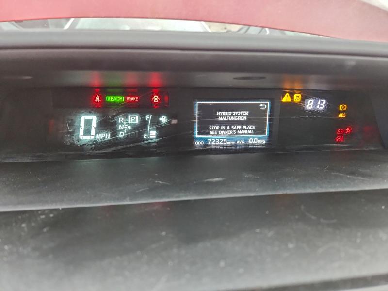 Фото 9 - TOYOTA PRIUS