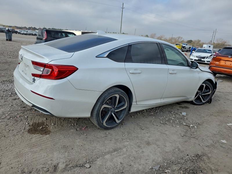 Фото 3 - HONDA ACCORD