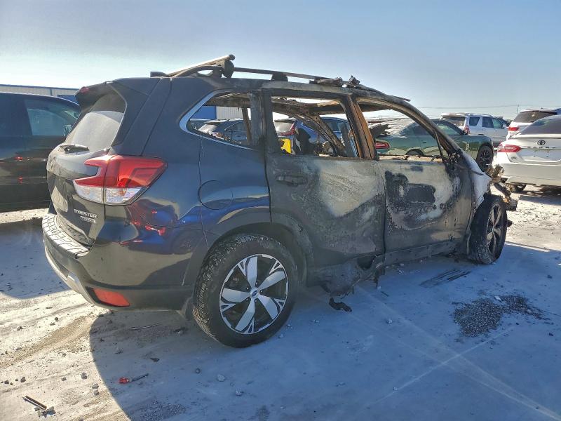 Фото 3 - SUBARU FORESTER