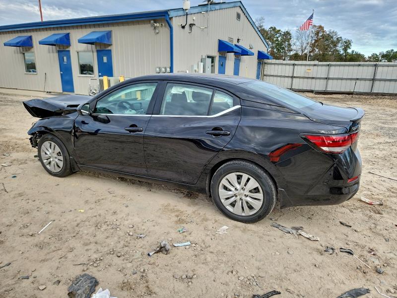 Фото 2 - NISSAN SENTRA