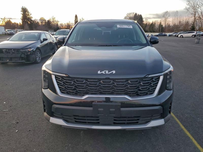 Фото 5 - KIA SORENTO