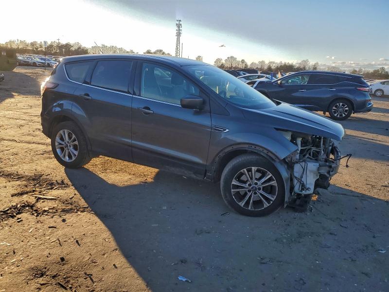 Фото 4 - FORD ESCAPE