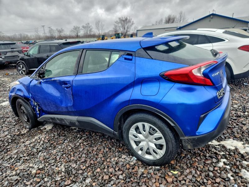 Фото 2 - TOYOTA C-HR