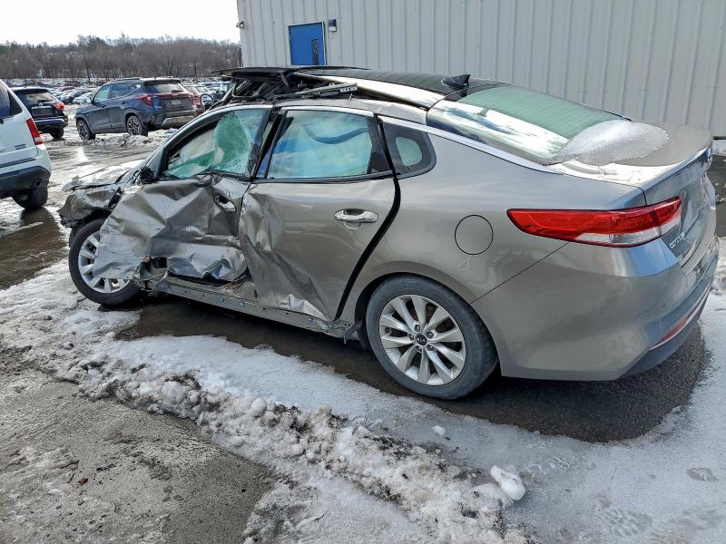 Фото 2 - KIA OPTIMA