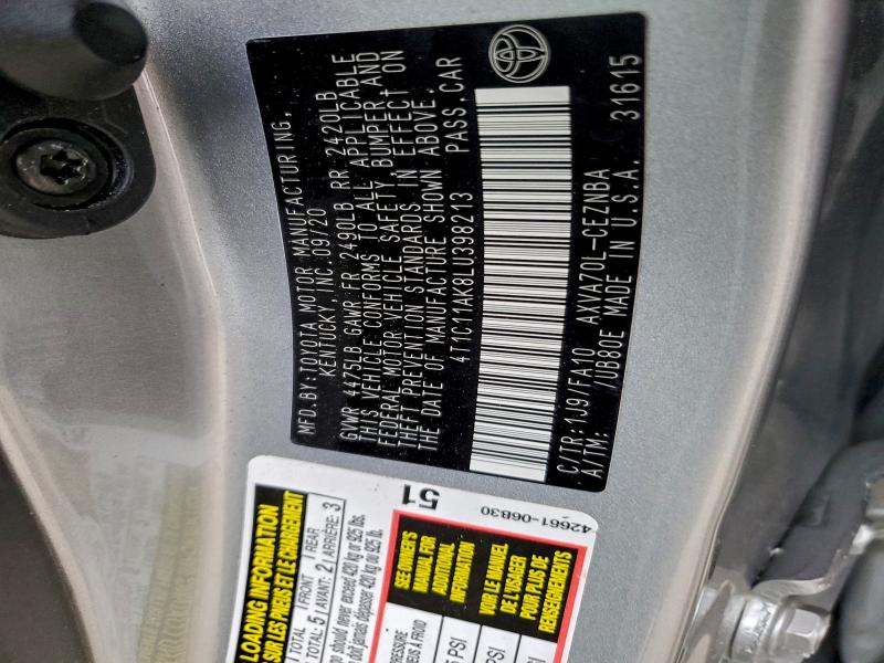 Фото 12 - TOYOTA CAMRY