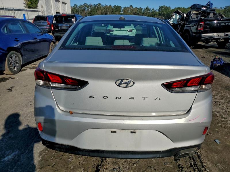 Фото 6 - HYUNDAI SONATA