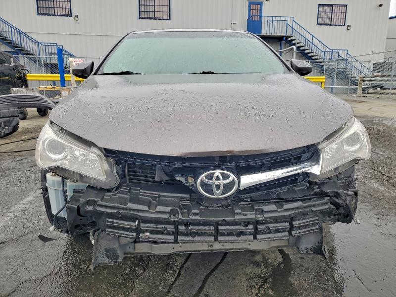 Фото 5 - TOYOTA CAMRY