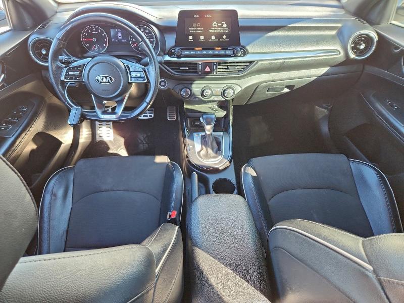 Фото 8 - KIA FORTE