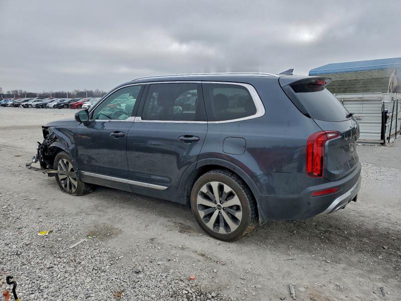 Фото 2 - KIA TELLURIDE