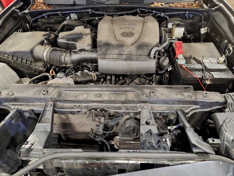 Фото 11 - TOYOTA TACOMA