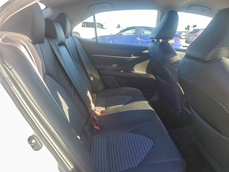 Фото 10 - TOYOTA CAMRY