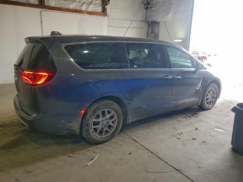 Фото 3 - CHRYSLER PACIFICA