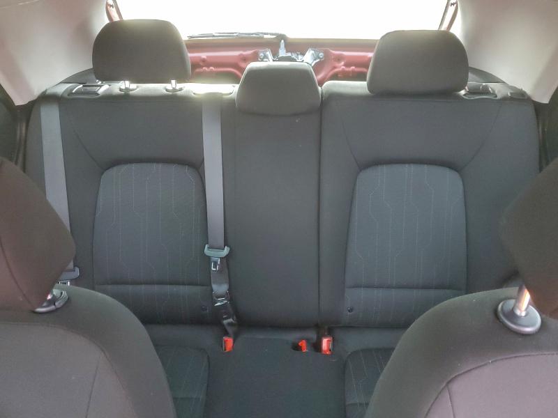 Фото 10 - HYUNDAI VENUE