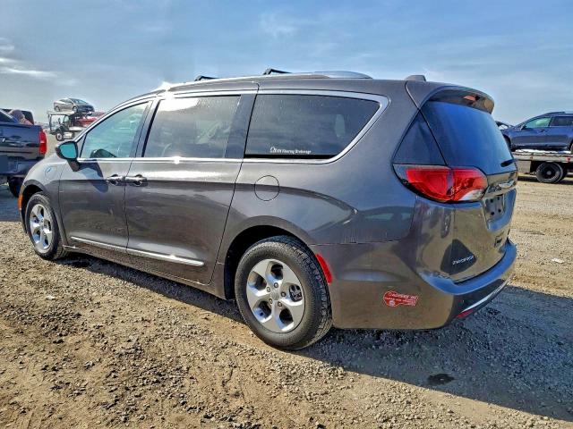 Фото 2 - CHRYSLER PACIFICA