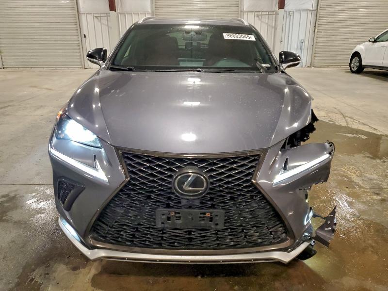 Фото 5 - LEXUS NX