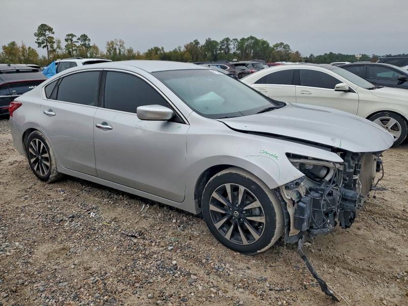 Фото 4 - NISSAN ALTIMA