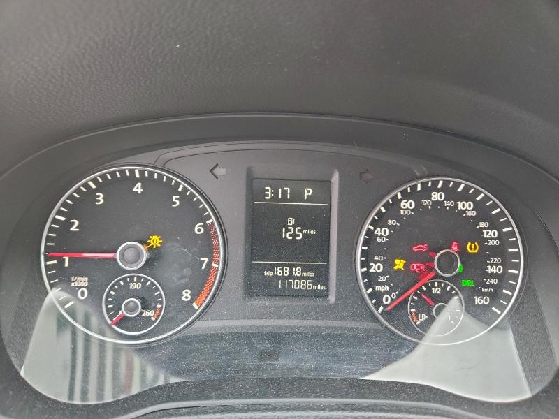 Фото 9 - VOLKSWAGEN PASSAT