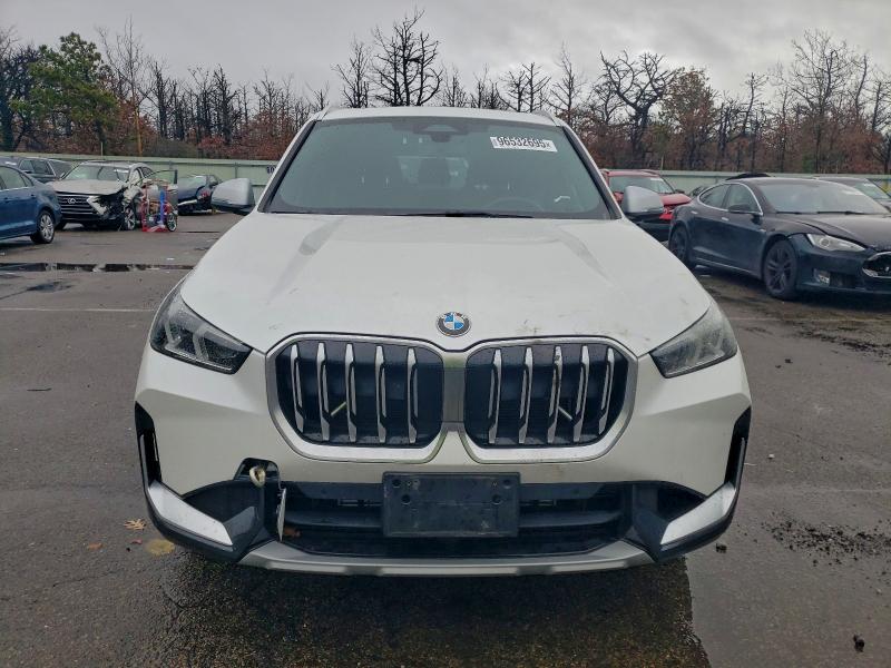 Фото 5 - BMW X1