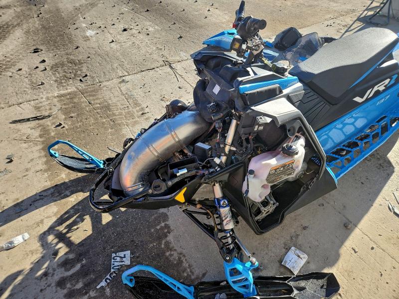 POLARIS SNOWMOBILE 2024