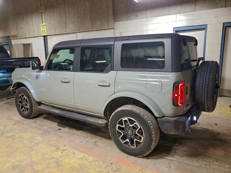 Фото 2 - FORD BRONCO