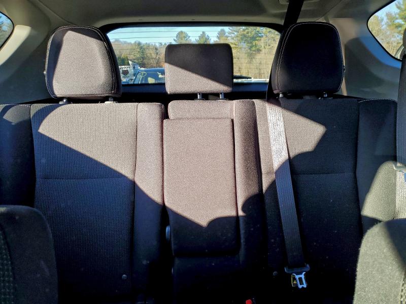 Фото 10 - TOYOTA RAV4