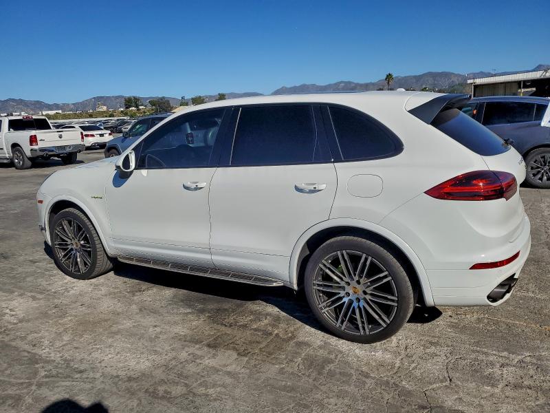 Фото 2 - PORSCHE CAYENNE