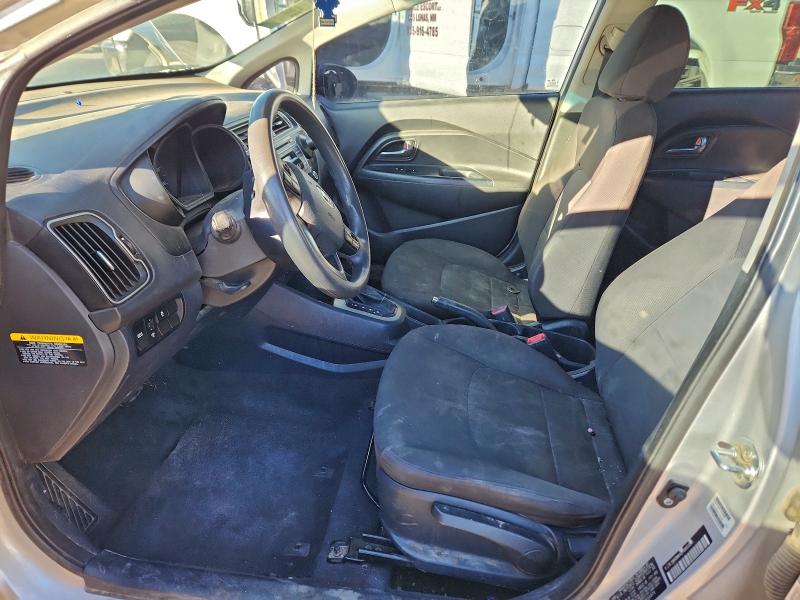 Фото 7 - KIA RIO