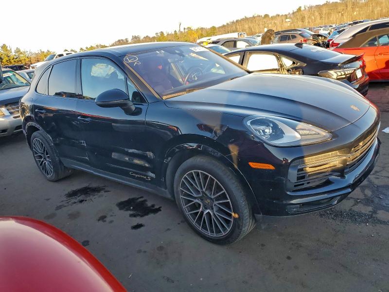 Фото 4 - PORSCHE CAYENNE