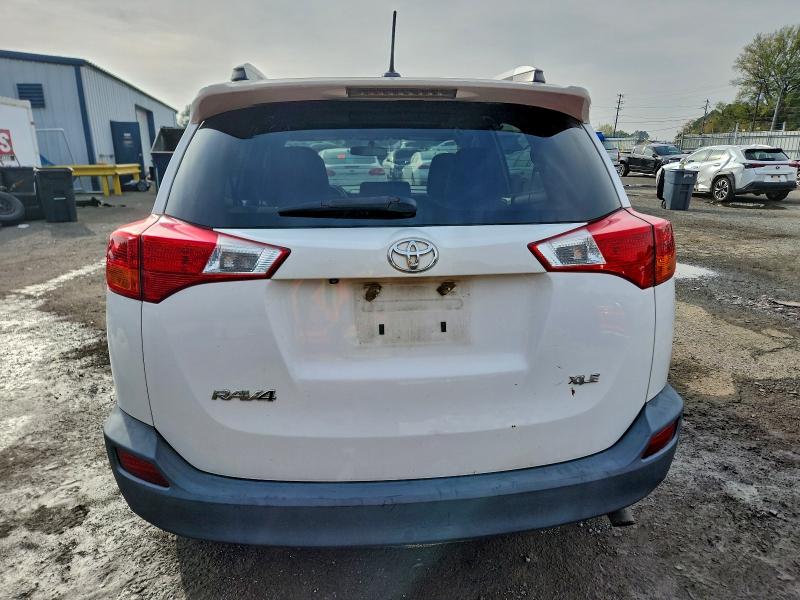 Фото 6 - TOYOTA RAV4