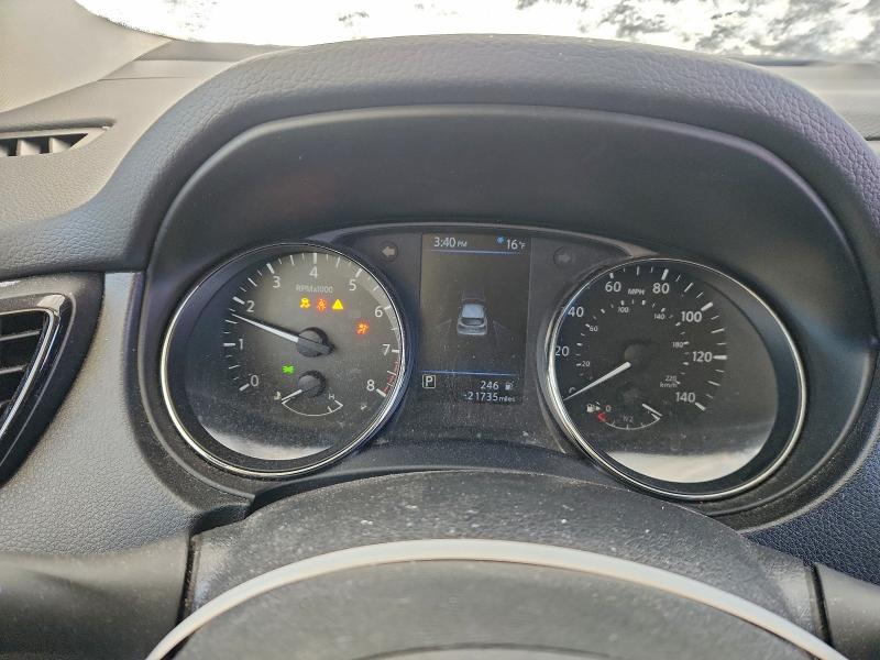 Фото 9 - NISSAN ROGUE